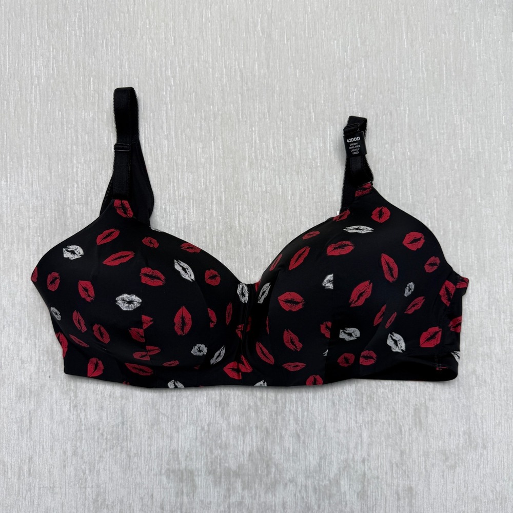 Torrid Wire-Free Lightly Lined Smooth Bra Womens 42DDD Black Red Lips Print